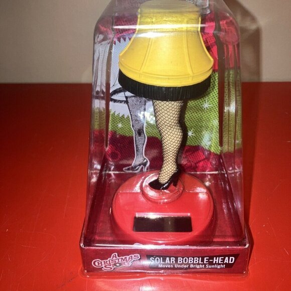 A Christmas Story Sexy Leg Lamp Solar BobbleHead Licensed Desktop Toy Figurine. - Picture 2 of 6